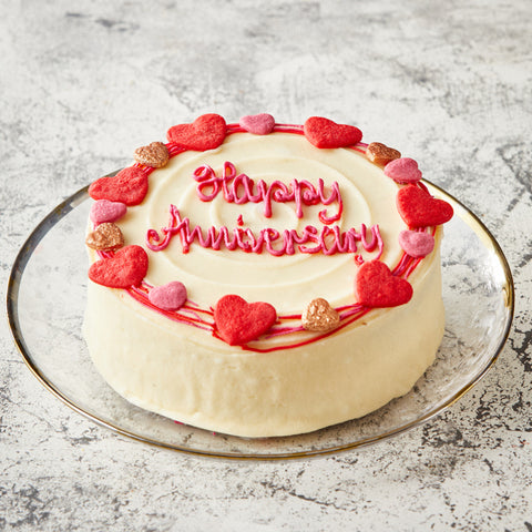 Hearts Border Cake