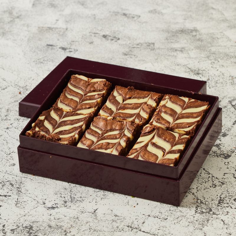 Curly Whirly Brownie Box 12