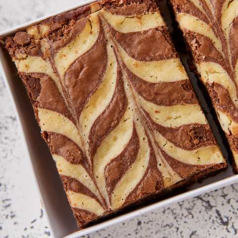 Curly Whirly Brownie Box of 4