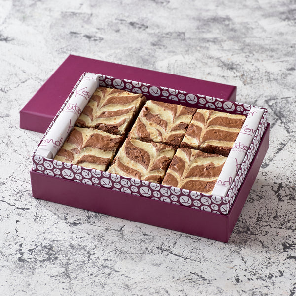 Curly Whirly Brownie Box of 12